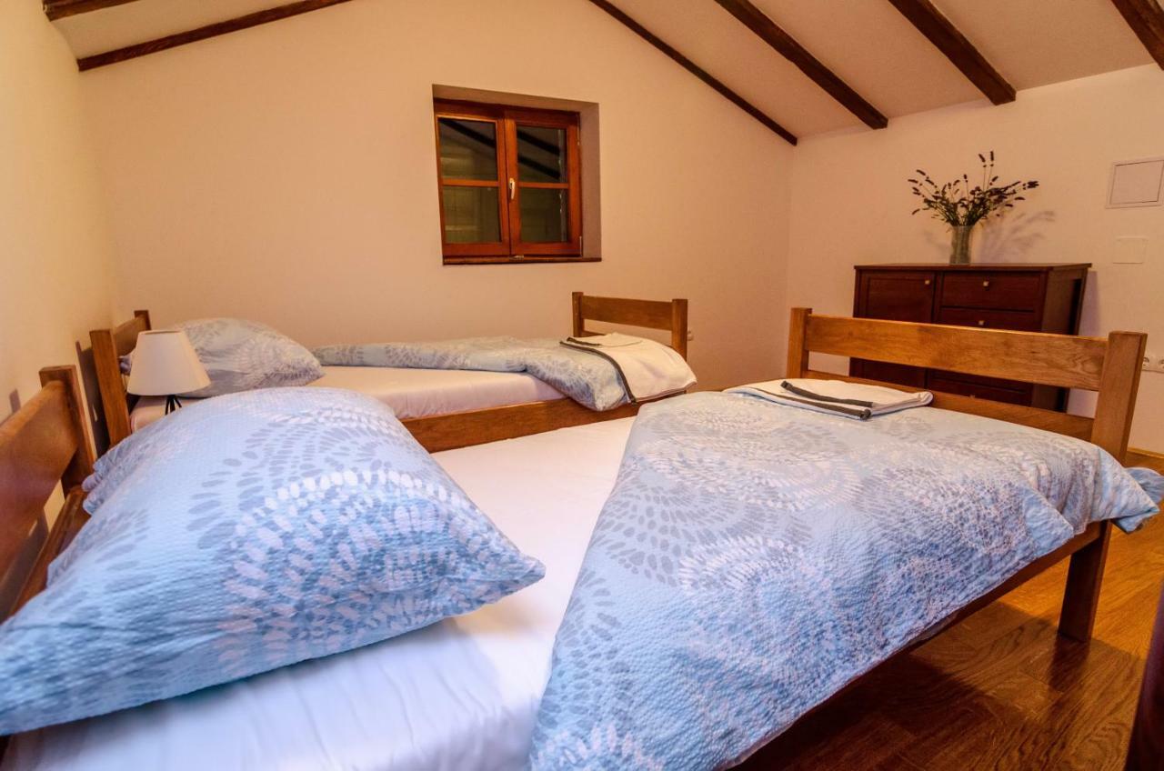 Willa Stone House Knezevic Vinjerac Zewnętrze zdjęcie