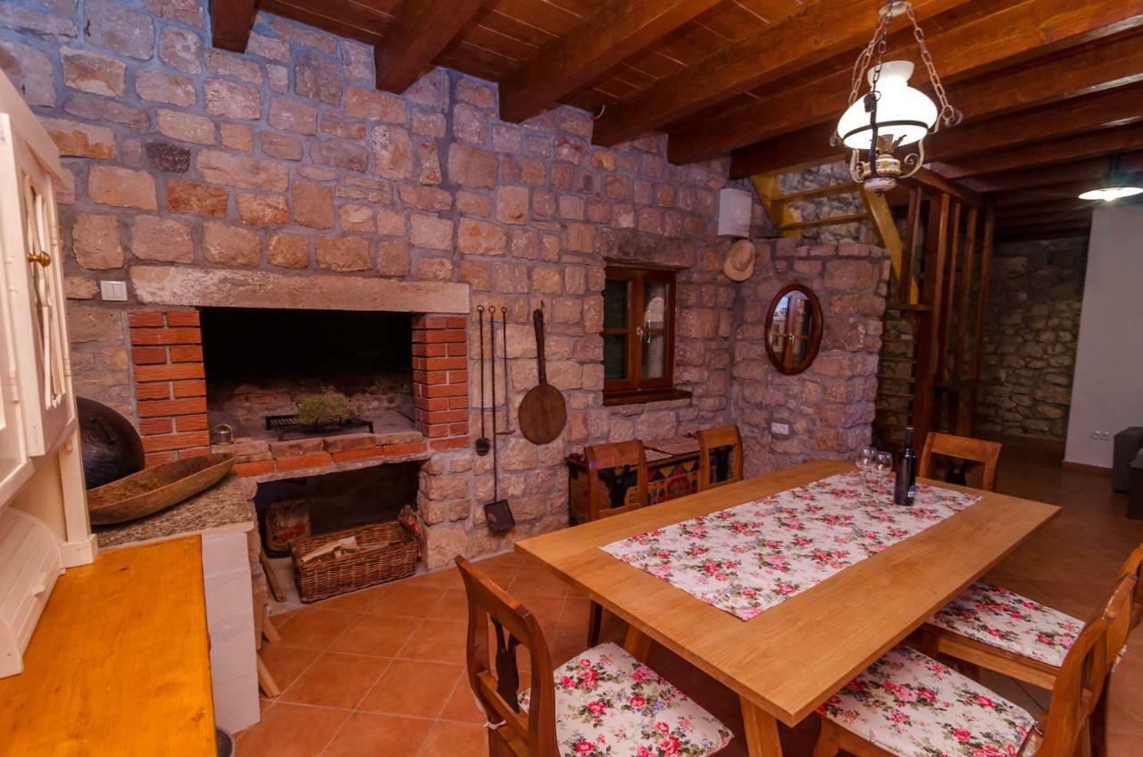 Willa Stone House Knezevic Vinjerac Zewnętrze zdjęcie