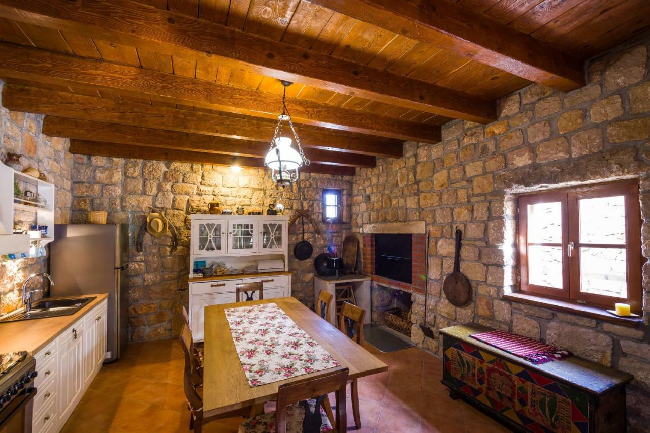 Willa Stone House Knezevic Vinjerac Zewnętrze zdjęcie